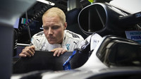 Valtteri Bottas při tréninku v Baku