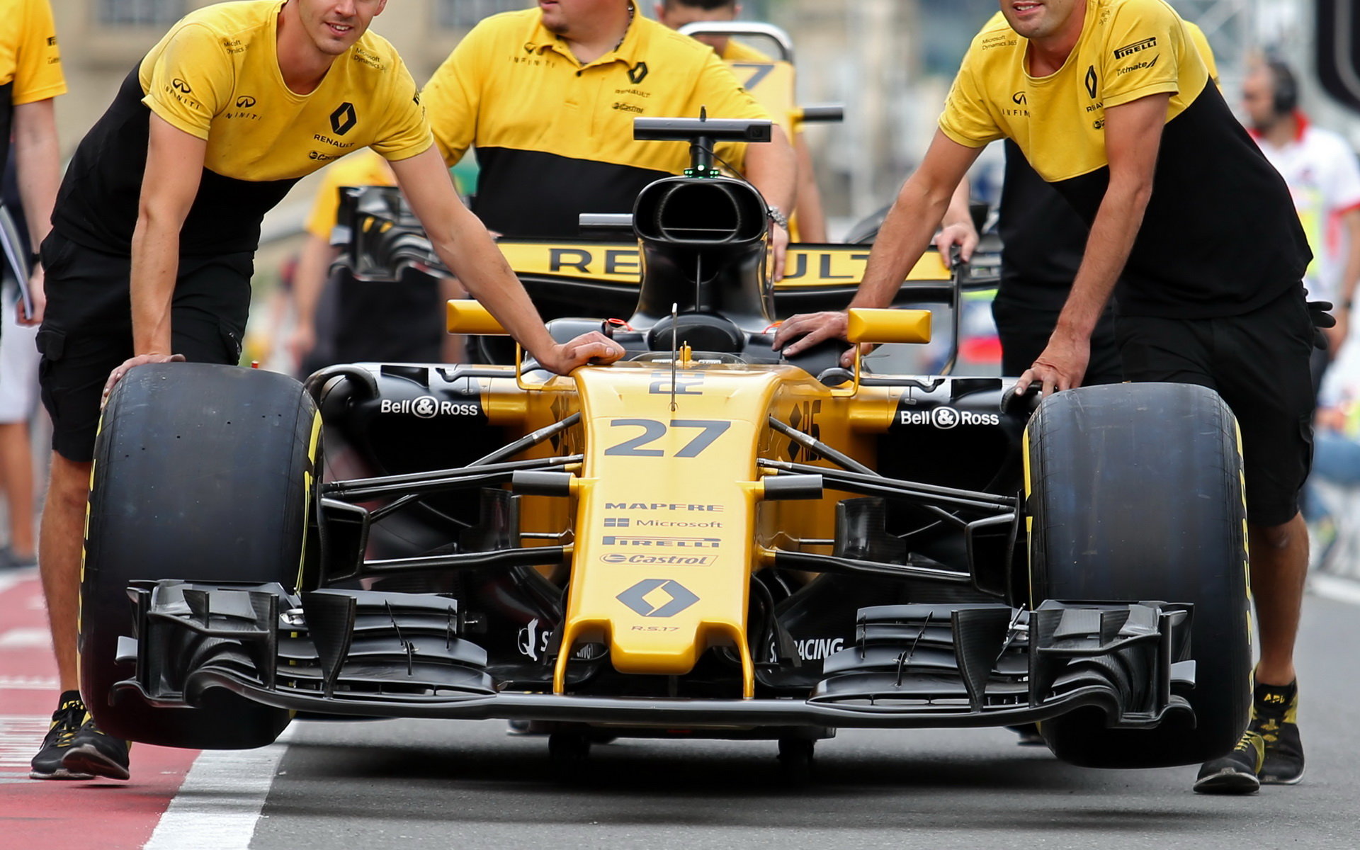 Přípravy týmu Renault na závodní víkend v Baku