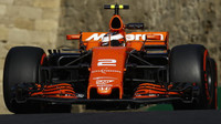 Stoffel Vandoorne při tréninku v Baku