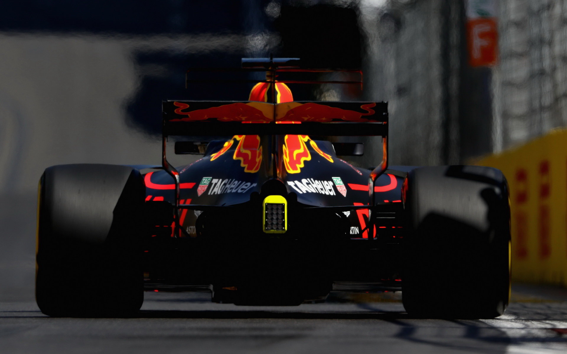 Red Bull očekává, že se do letní přestávky ještě hodně zlepší - v Silverstone přijdou na řadu aerodynamická vylepšení i nové palivo