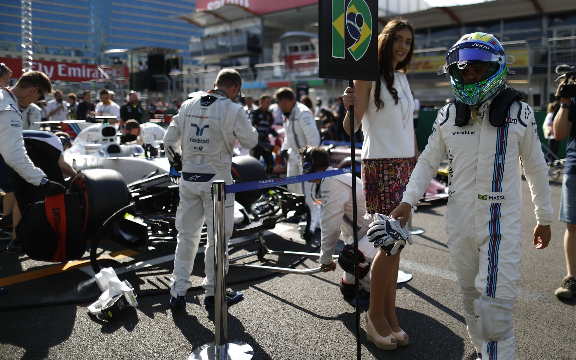 Felipe Massa před v závodem v Baku
