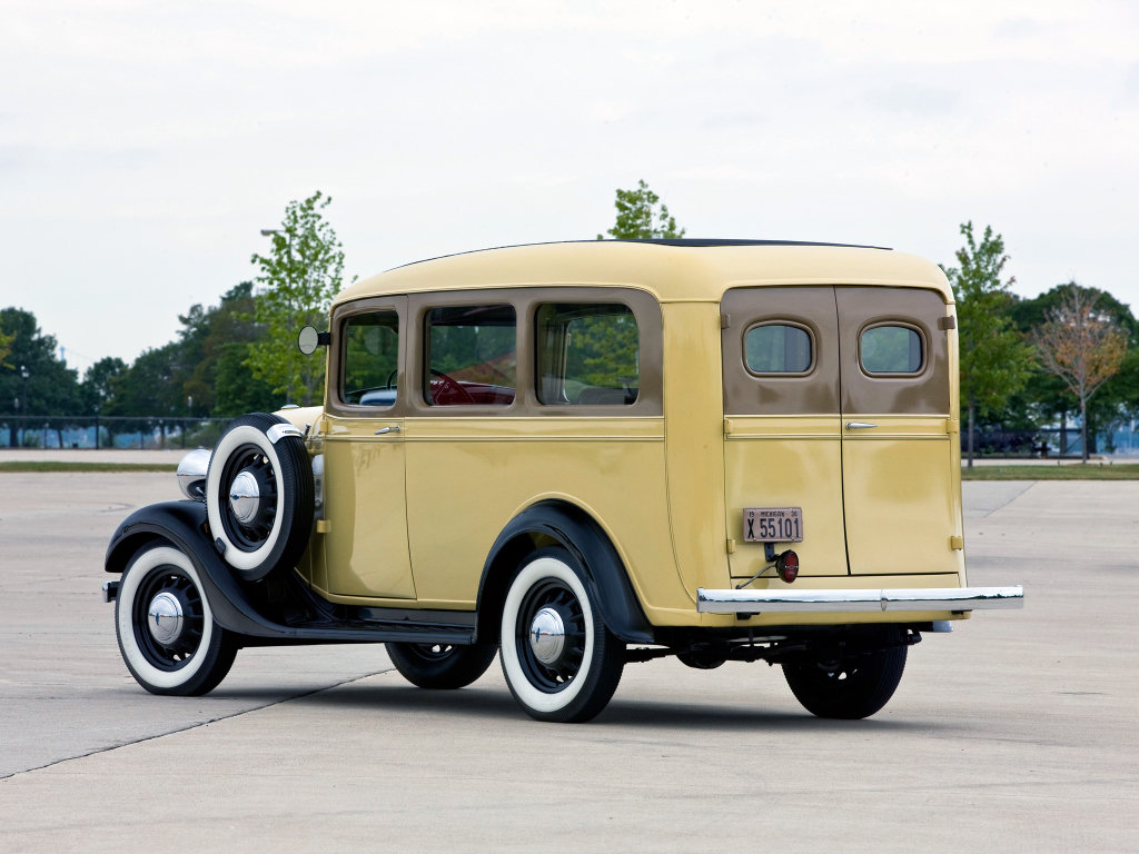 Chevrolet Carryall Suburban