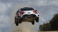 Lappi se raduje z prvního triumfu ve WRC už ve čtvrtém závodě