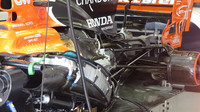 Detailní pohled do útrob vozu McLaren MCL32 - Honda v Rakousku