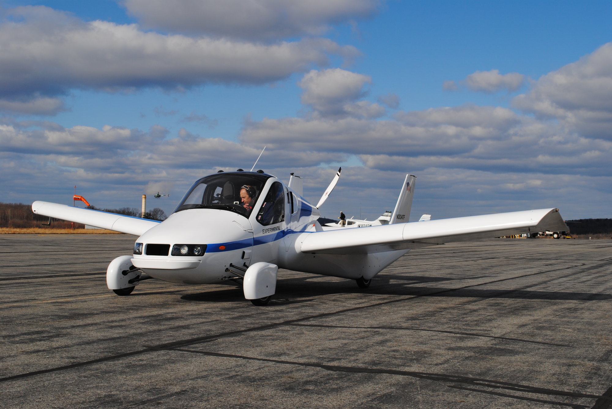 Pravděpodobně první fungující létající auto společnosti Terrafugia - The Transition