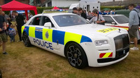 Policejní Rolls-Royce Ghost Black Badge