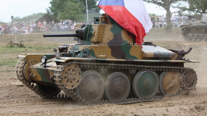 Tank LT 38