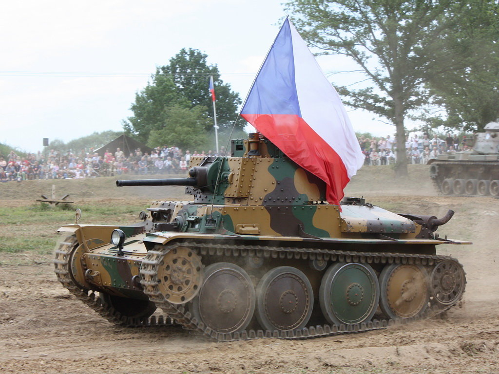 Tank LT 38