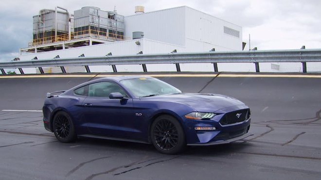 Nový Ford Mustang 2018 GT zvládne 0-100km/h pod 4 sekundy!
