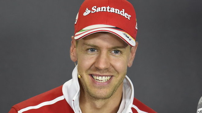 Sebastian Vettel na tiskové konferenci v Maďarsku