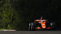 Stoffel Vandoorne s McLarenem MCL32 na Hungaroringu