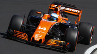 Fernando Alonso s McLarenem MCL32 na Hungaroringu