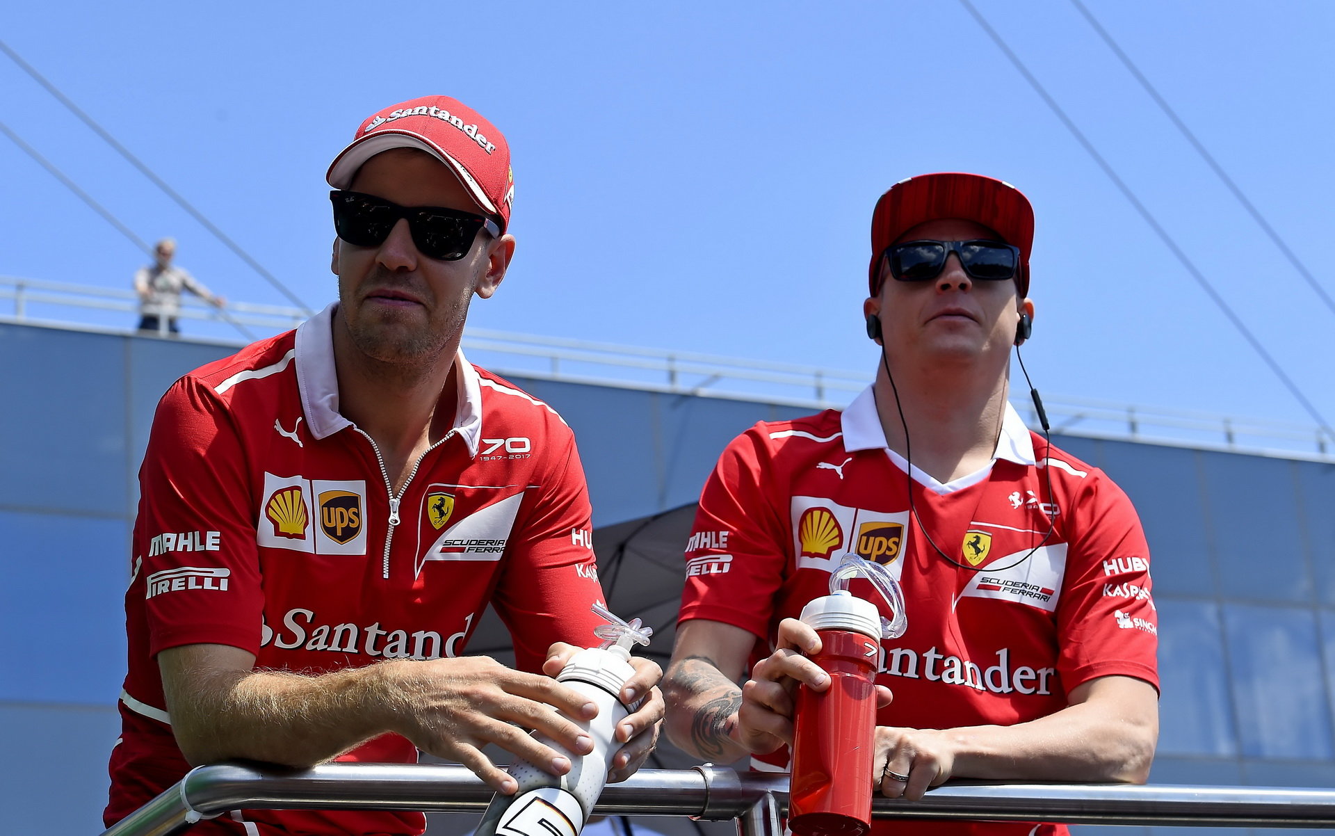 Kimi si pochvaluje spolupráci s Vettelem i týmem