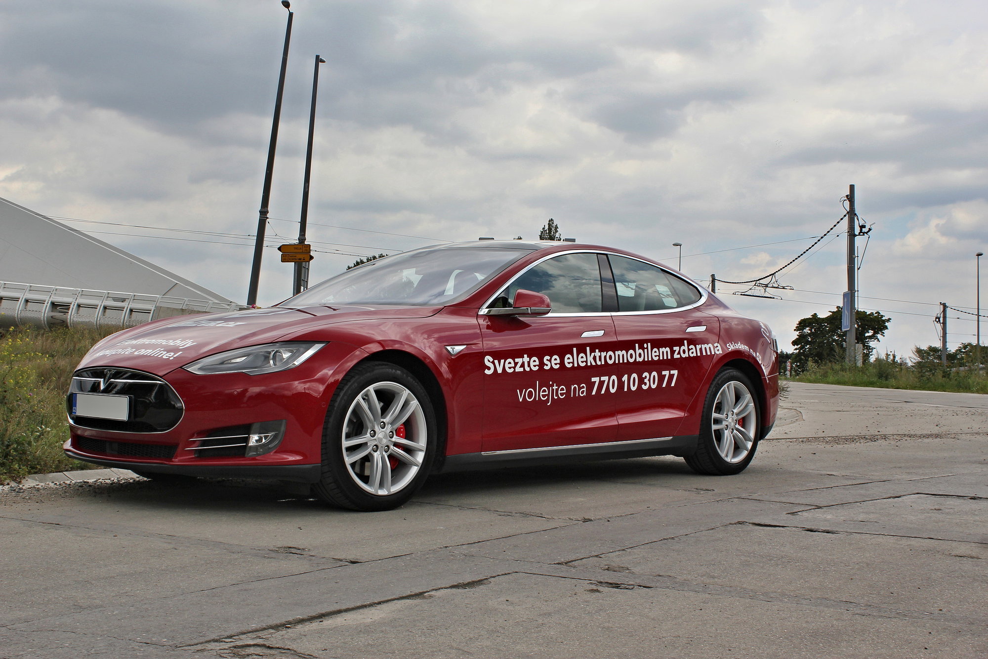 Tesla Model S P85D