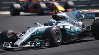 Valtteri Bottas v závodě v Maďarsku