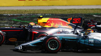 Max Verstappen s souboji s Lewisem Hamiltonem v Maďarsku