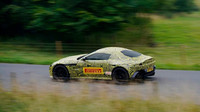 První oficiální snímky vozu Aston Martin Vantage