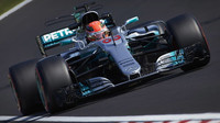 George Russell testuje druhý den vůz Mercedes F1 W08 EQ Power+ v Maďarsku
