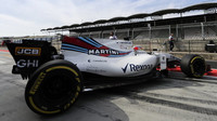 Luca Ghiotto testuje druhý den vůz Williams FW38 - Mercedes v Maďarsku