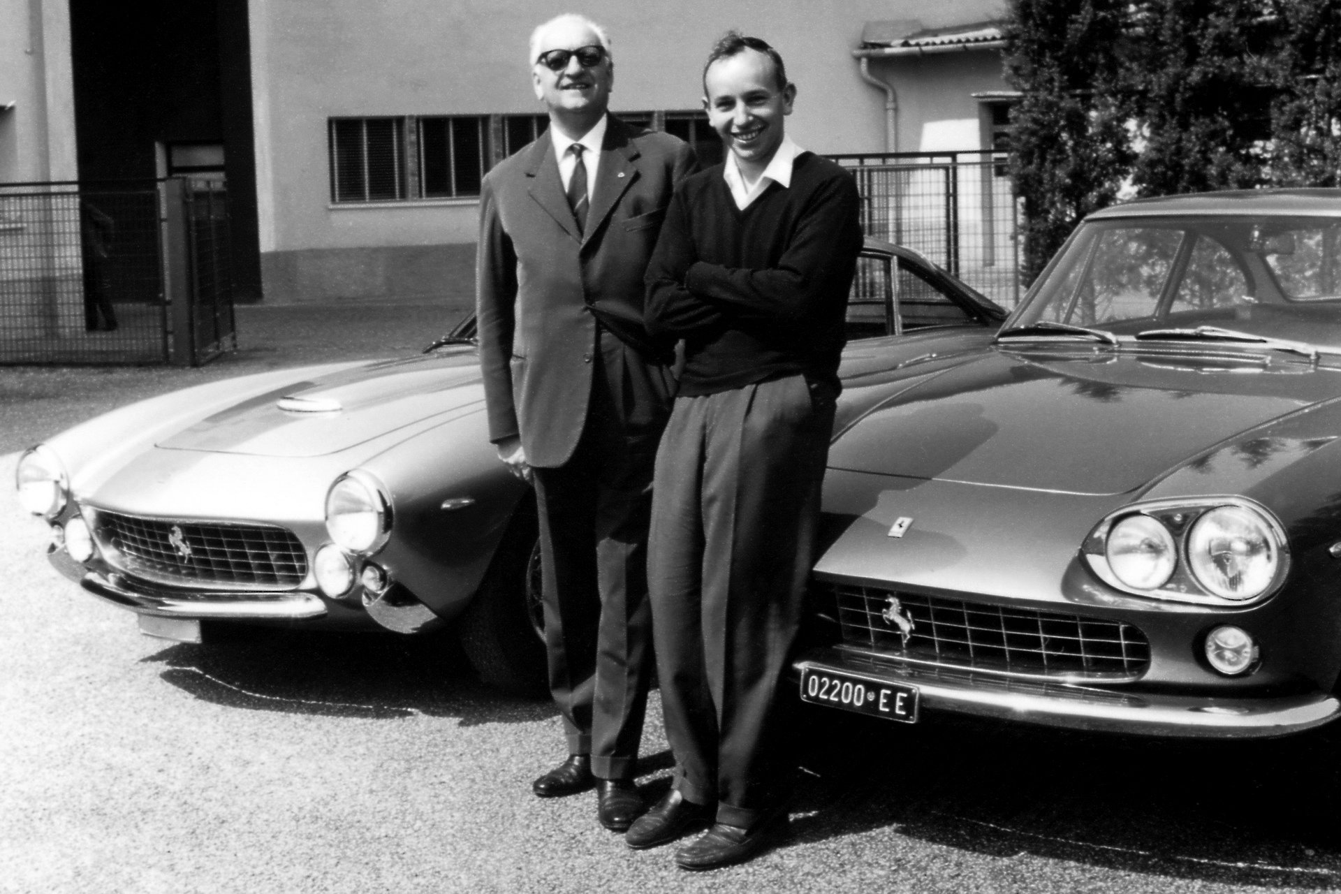 Enzo Ferrari a John Surtees