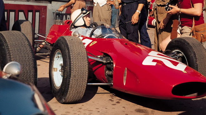 Tvůrce vozů Ferrari zemřel v rodné Modeně