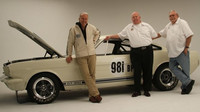 Tým  Original Venice Crew se staro-novým Shelby GT350
