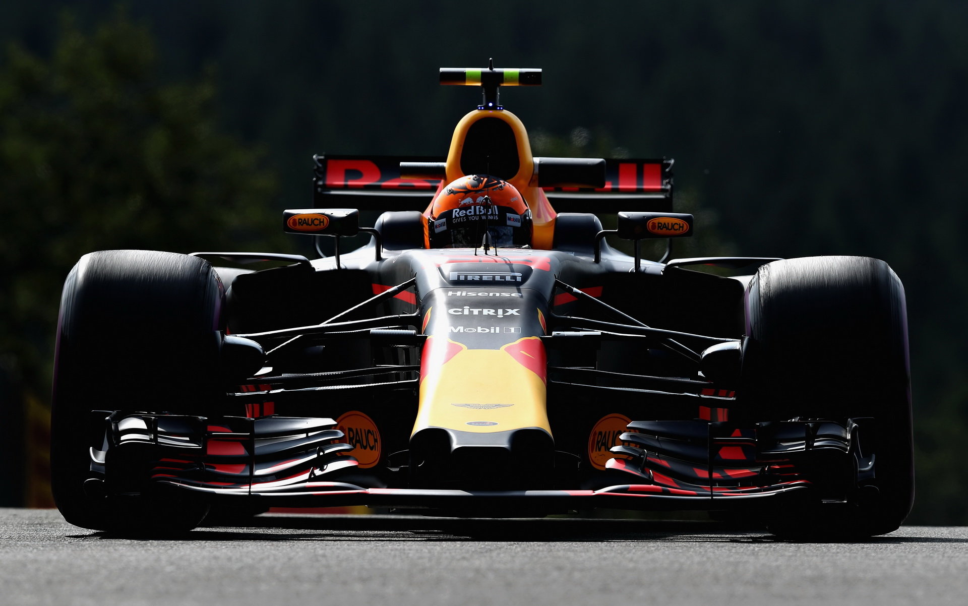 Max Verstappen při tréninku v Belgii