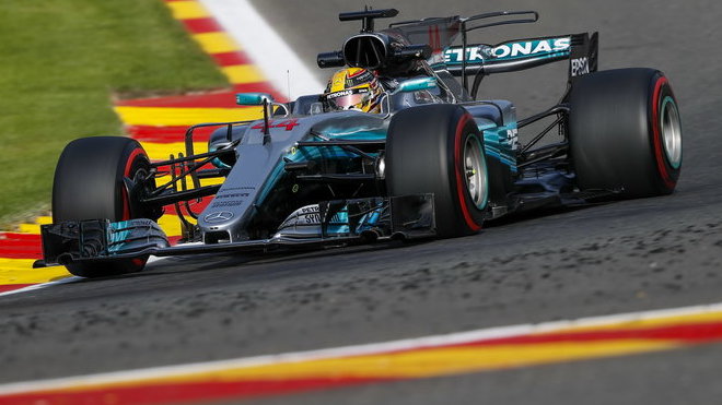 Lewis Hamilton v Belgii sice vyhrál, Mercedes ale očekával větší náskok