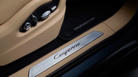 První snímky nové generace Porsche Cayenne