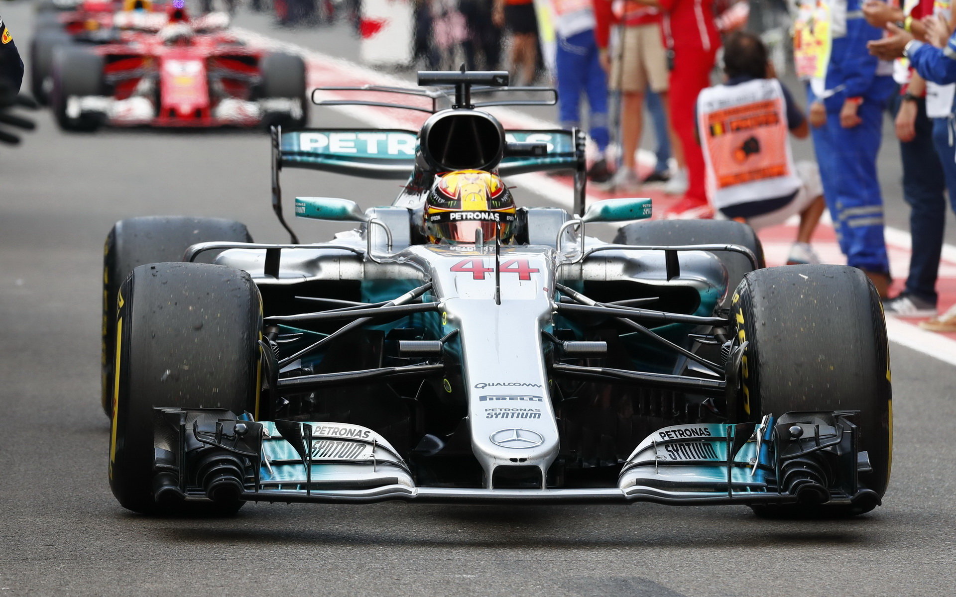 Lewis Hamilton po závodě v Belgii