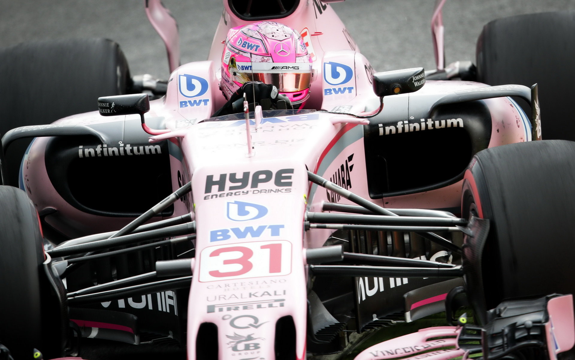 Esteban Ocon při tréninku v Itálii