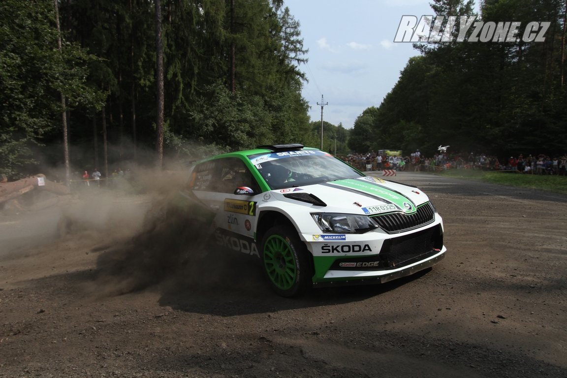 Tovární Fabie R5 budou jezdit ve WRC2 i příští rok