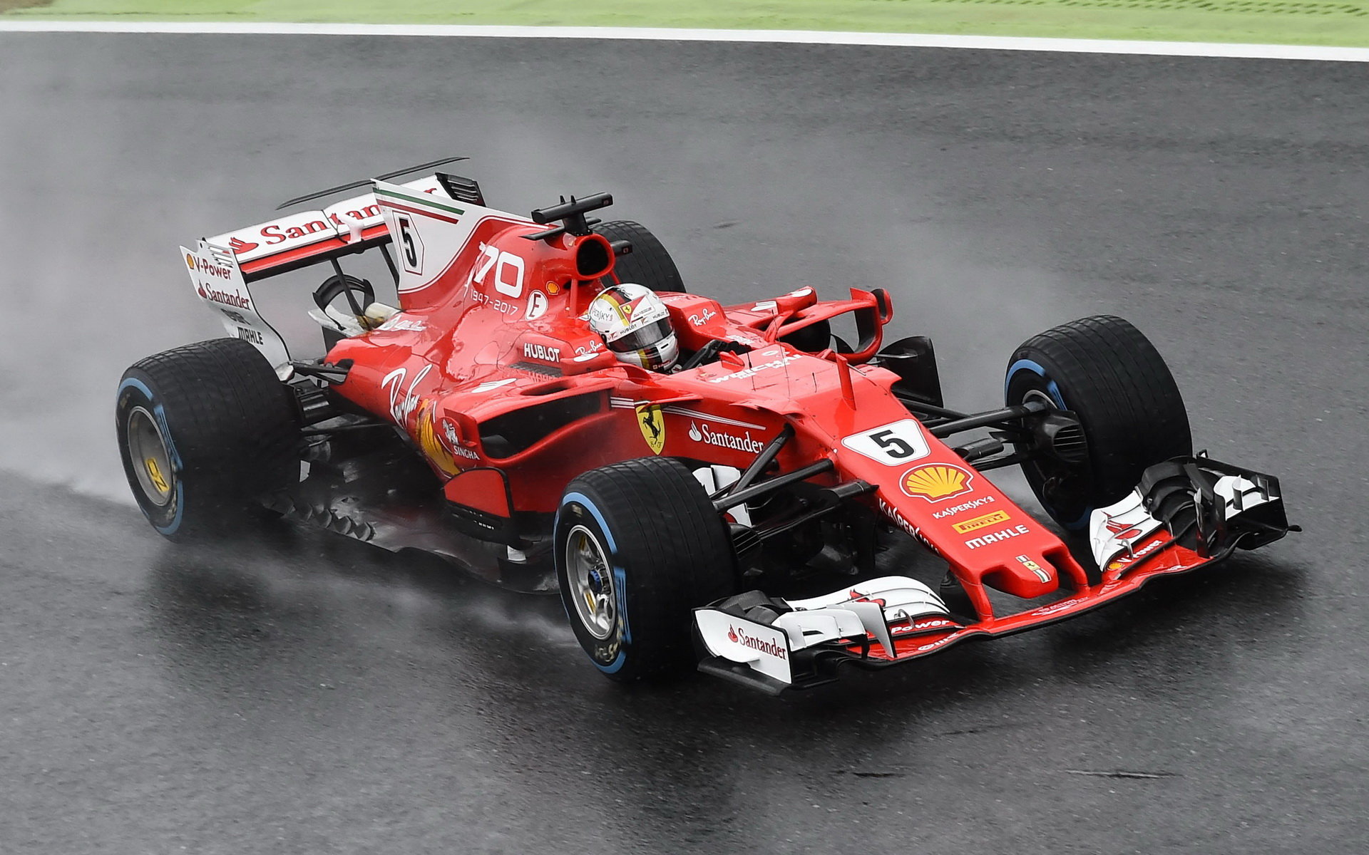Sebastian Vettel za deštivé kvalifikace v Itálii