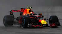 Max Verstappen za deštivé kvalifikace v Itálii
