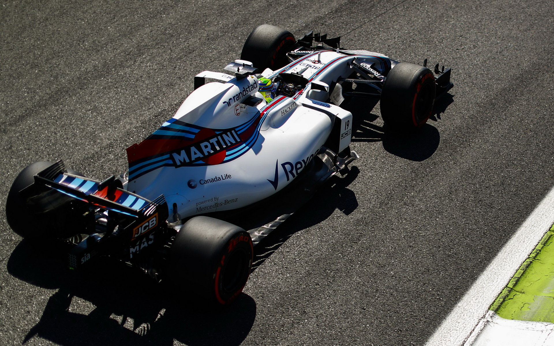 Felipe Massa v závodě v Itálii