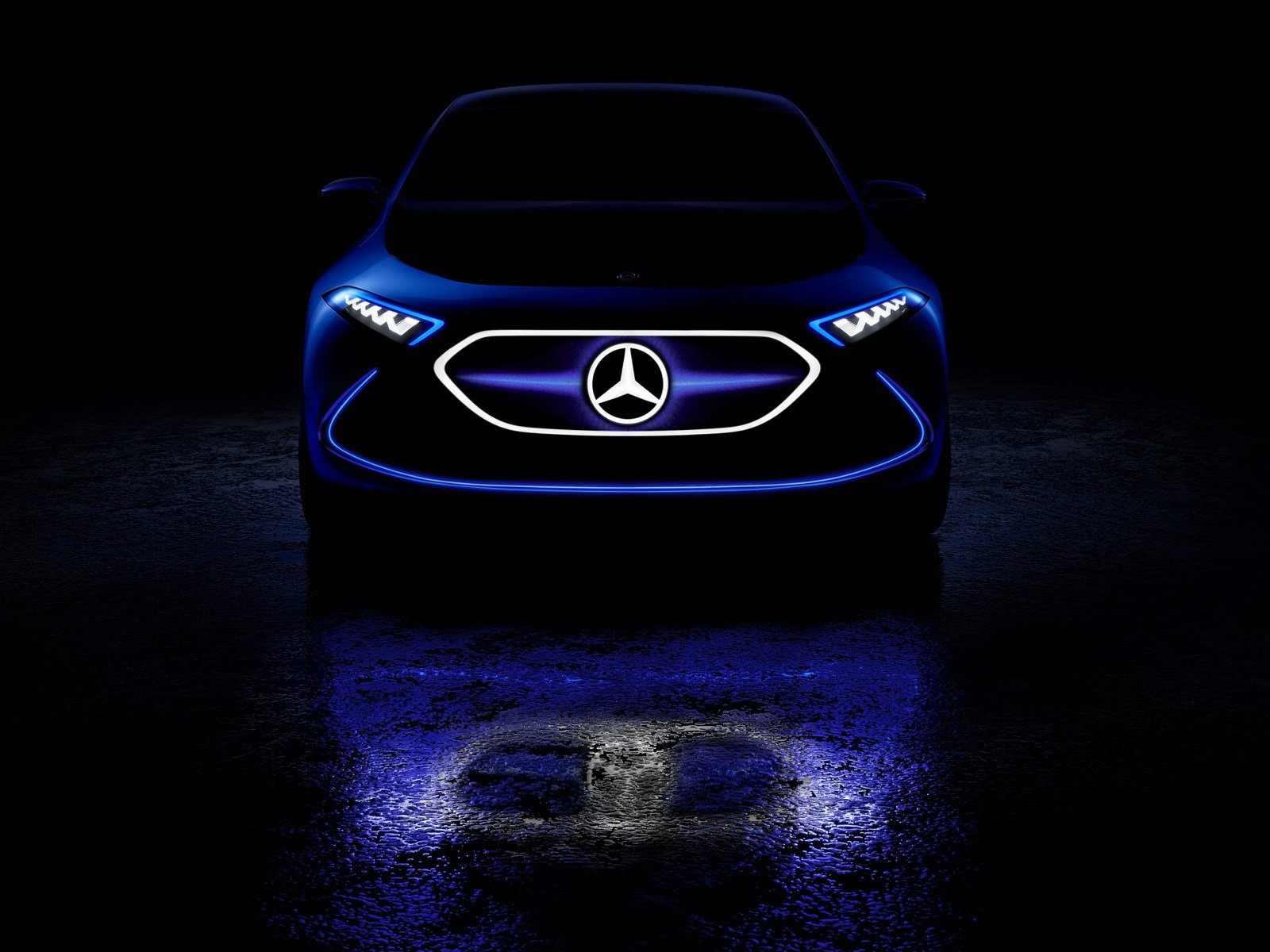Ukázka elektrického konceptu Mercedes-Benz EQ A, který se představí ve Frankfurtu