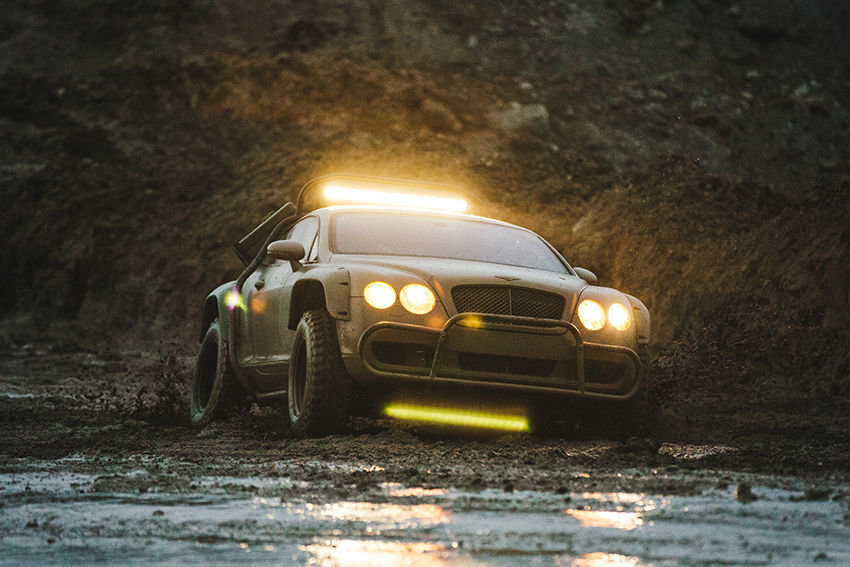Upravený Bentley Continental GT se může z fleku vydat i na Rally Dakar