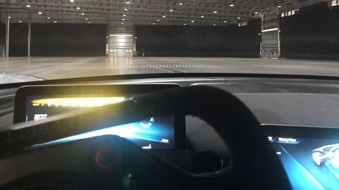 První pohled do interiéru vozu Mercedes-AMG Project One