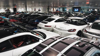 Záběry z autosalonu Porsche West Broward