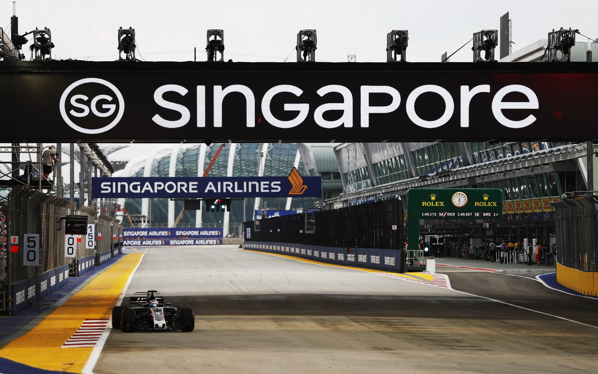 Romain Grosjean při tréninku v Singapuru