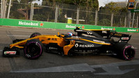 Jolyon Palmer při tréninku v Singapuru