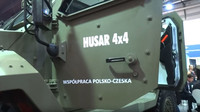 Nové obrněné vozidlo Husar 4x4 stojí na podvozku Tatra