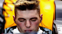 Max Verstappen při tréninku v Singapuru