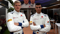 Marcus Ericsson a Pascal Wehrlein v Singapuru