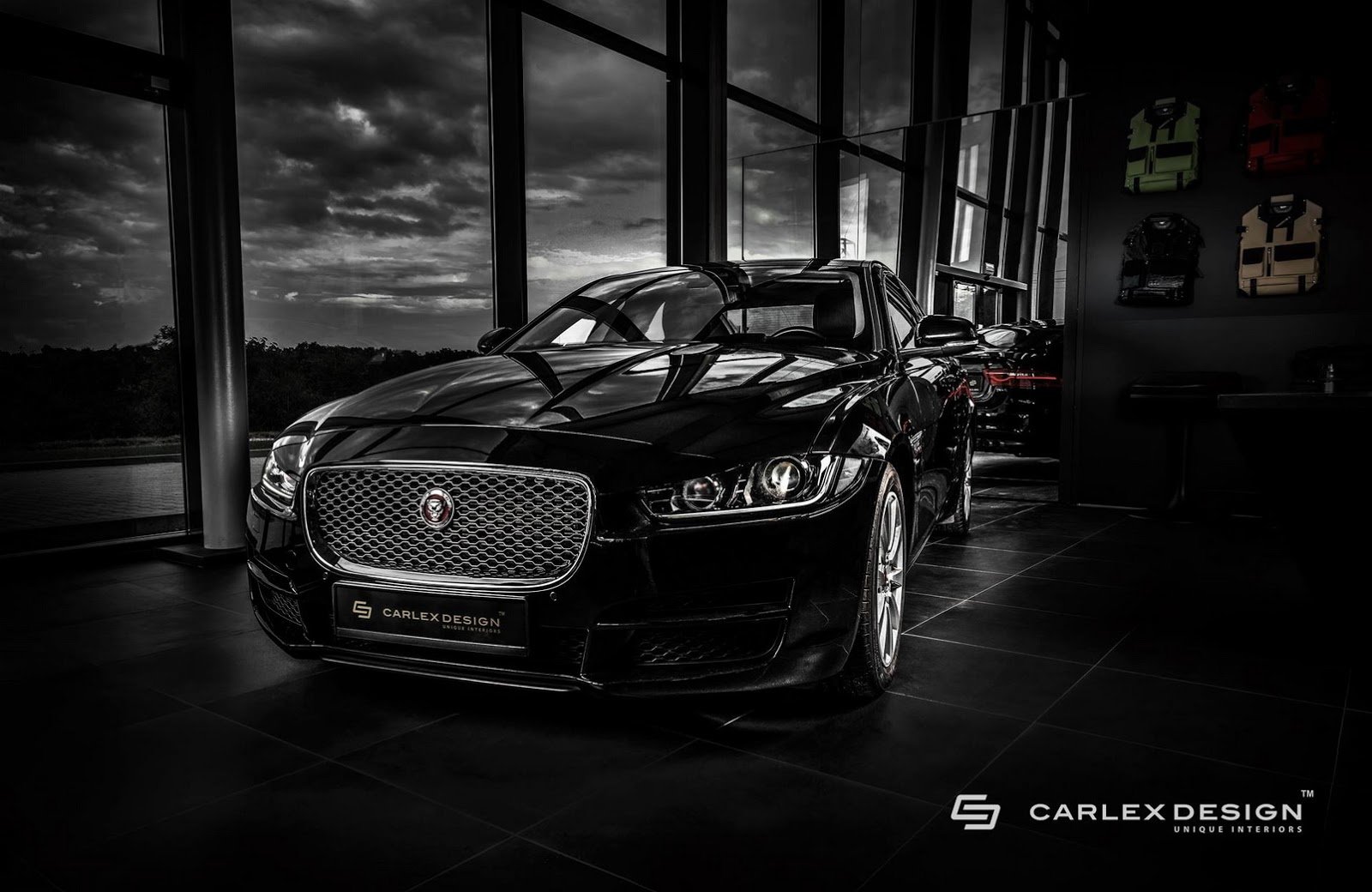 Jaguar XE od Carlex Design