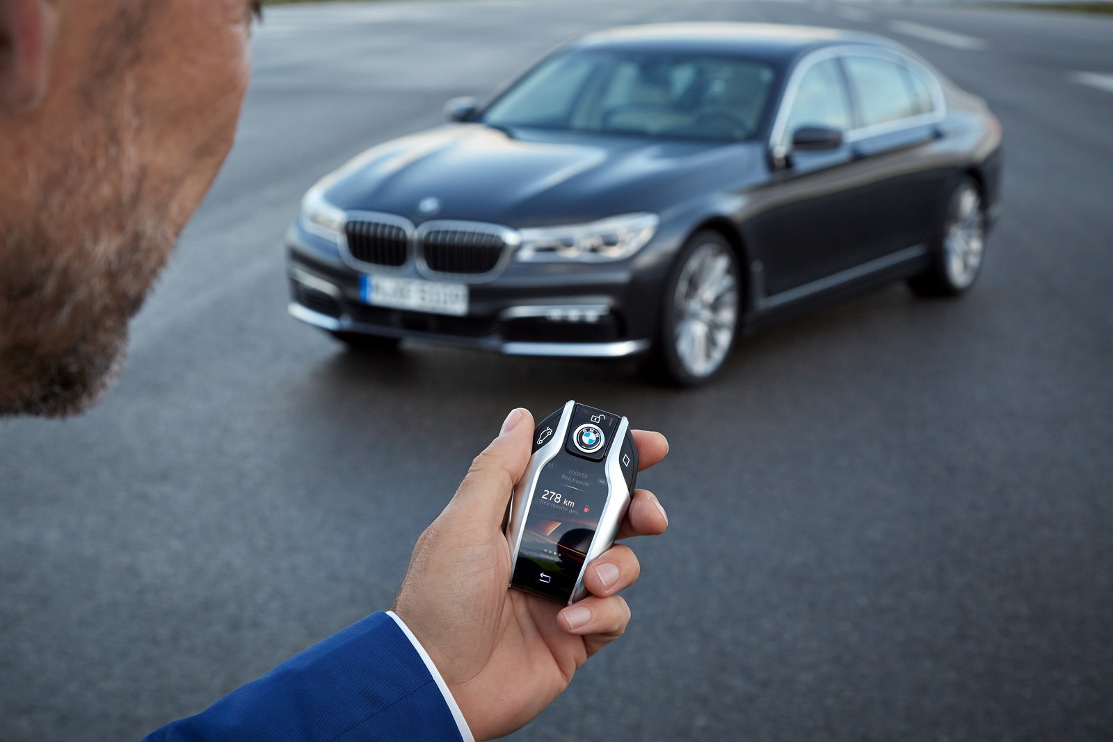 "Chytrý klíč" k vozům značky BMW vám umožní váš vůz dálkově ovládat, přesto by ho mohl nahradit i běžný Smart Phone