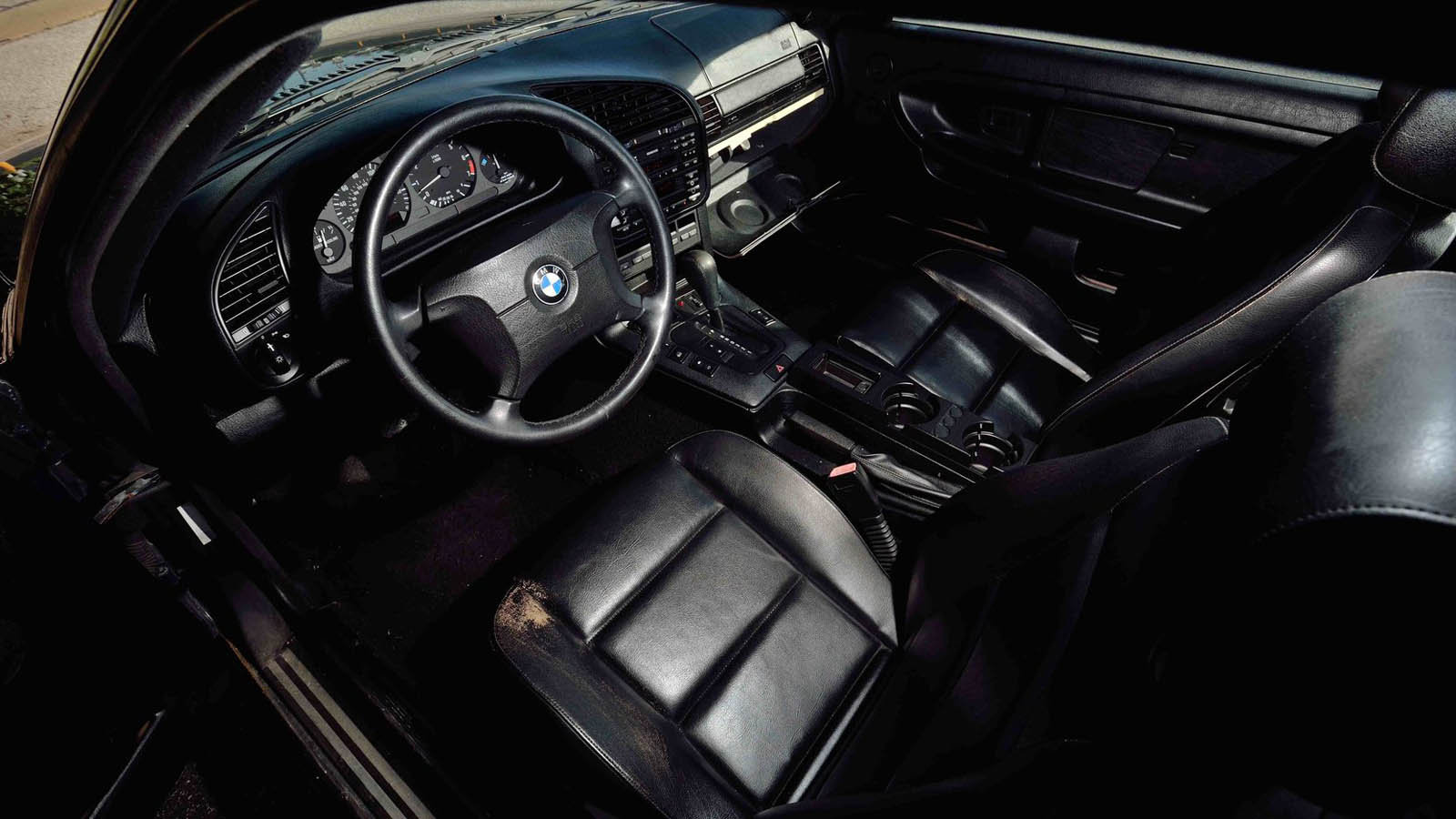 BMW e36 323iS použité během filmu Rychle a zběsile 2