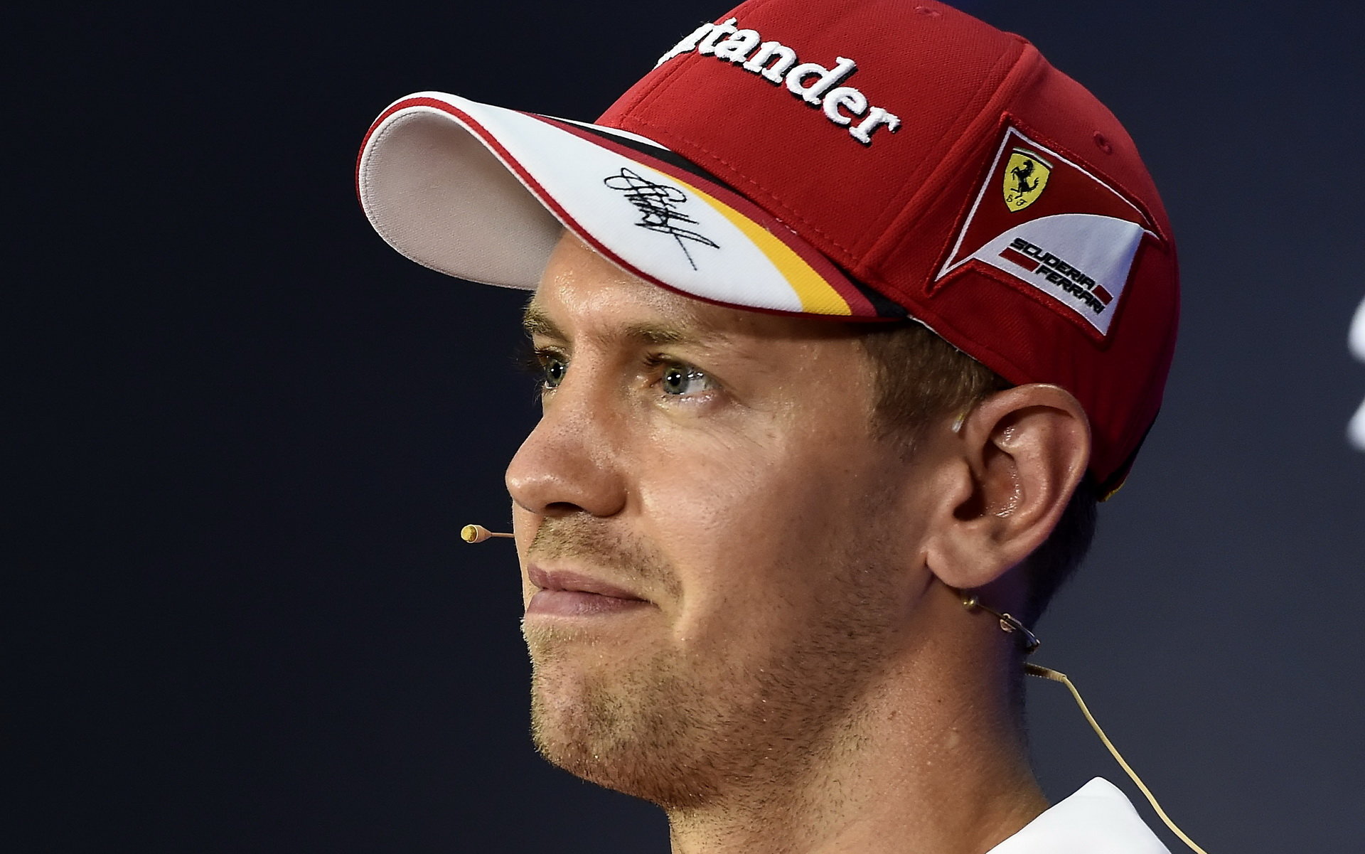 Sebastian Vettel se svého prezidenta zastává