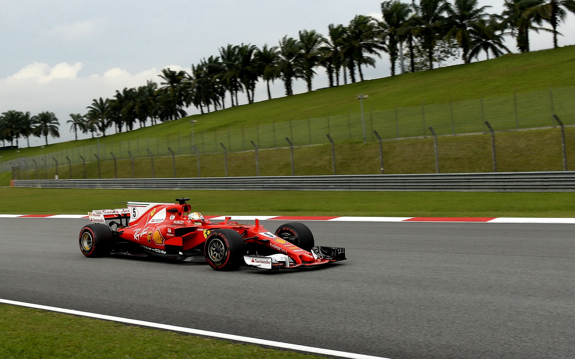 Sebastian Vettel v GP Malajsie zajel nejrychlejší kolo