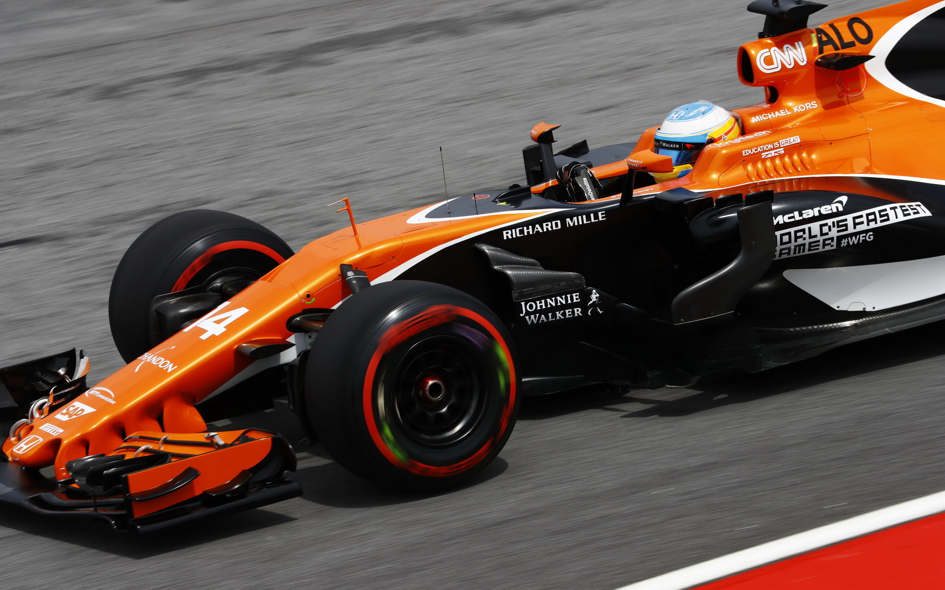 Fernando Alonso v tréninku v Malajsii